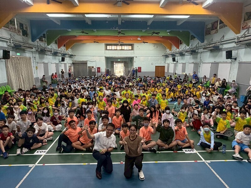 吉靜如保護官蒞校宣講法治教育