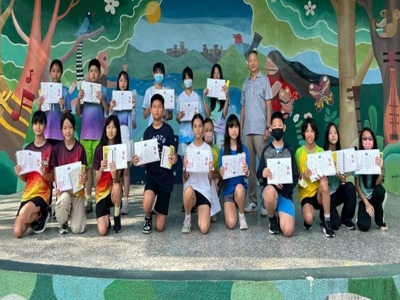 六年級崇德天地入選頒獎